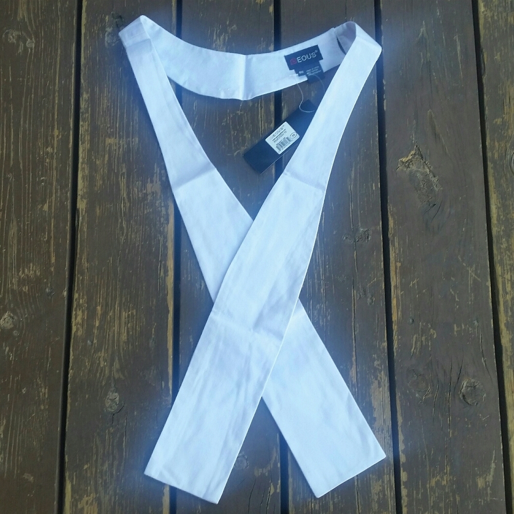 NIB Eous Untied White Stock Tie